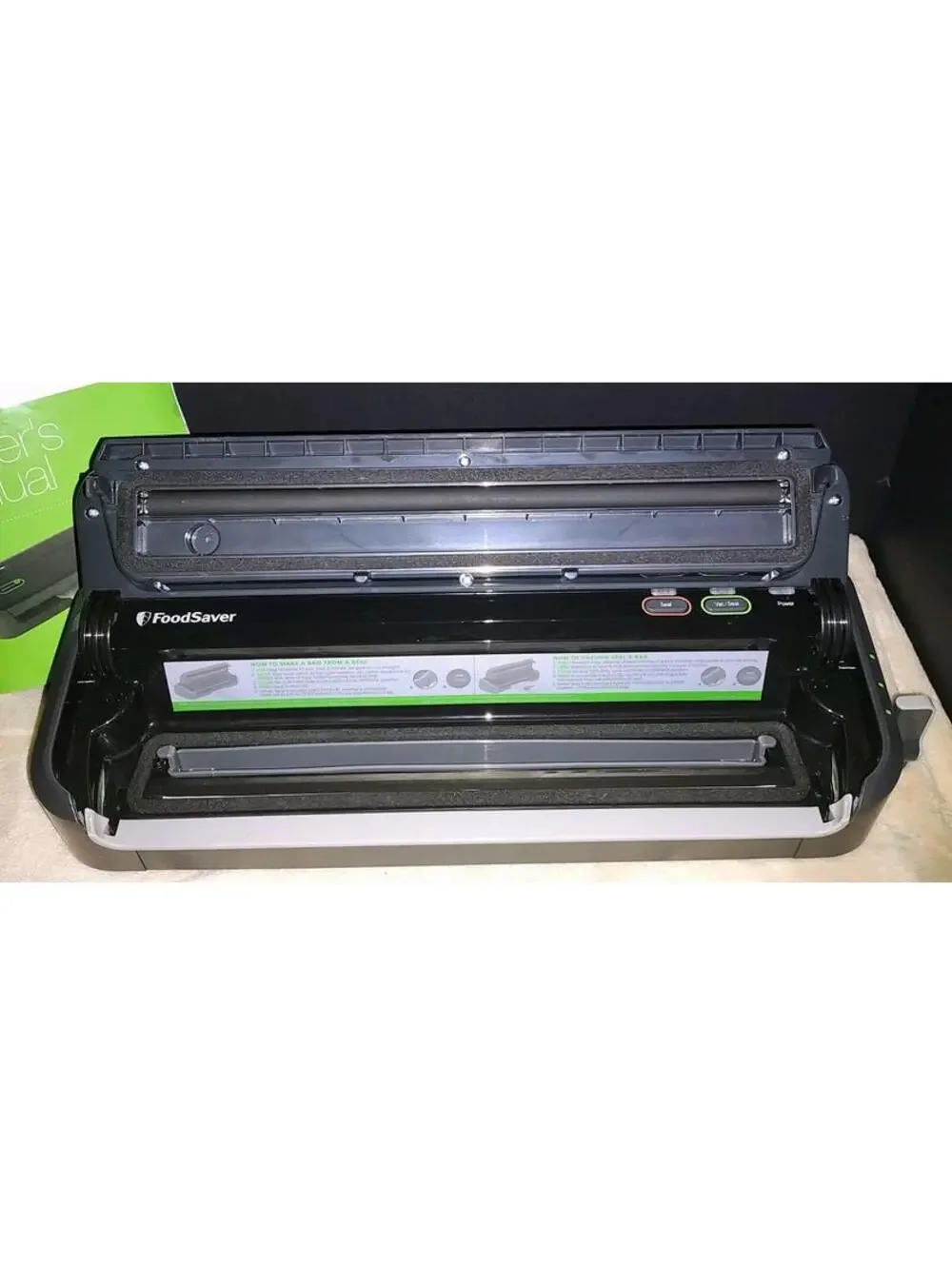 FoodSaver FM2100 FM2100-000 Black Food Vacuum Sealer - Picture 3 of 7